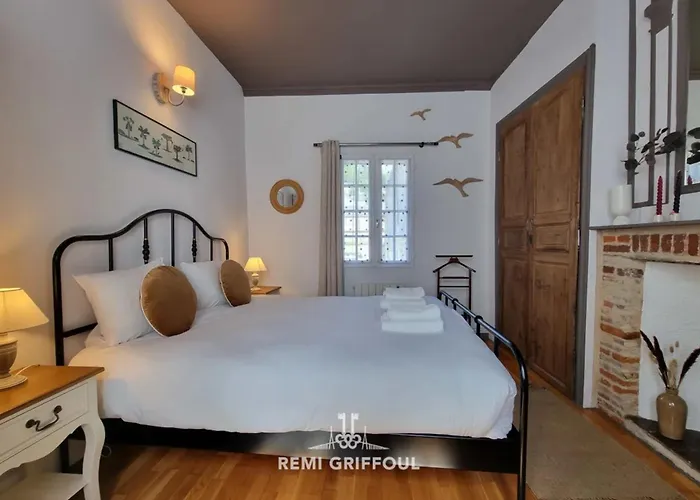 La Terrasse De Sacha House With Terrace & Fireplace 4 Guests