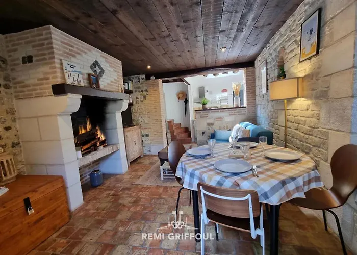 בית נופש La Terrasse De Sacha House With Terrace & Fireplace 4 Guests